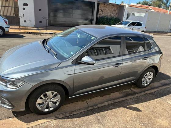 VOLKSWAGEN POLO 1.0 MPI MANUAL